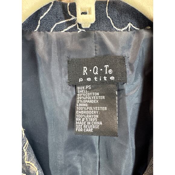 RQT‎ Embroidered Jean Jacket Coat Women's Floral Stretch Button Petite Small PS - Picture 2 of 5